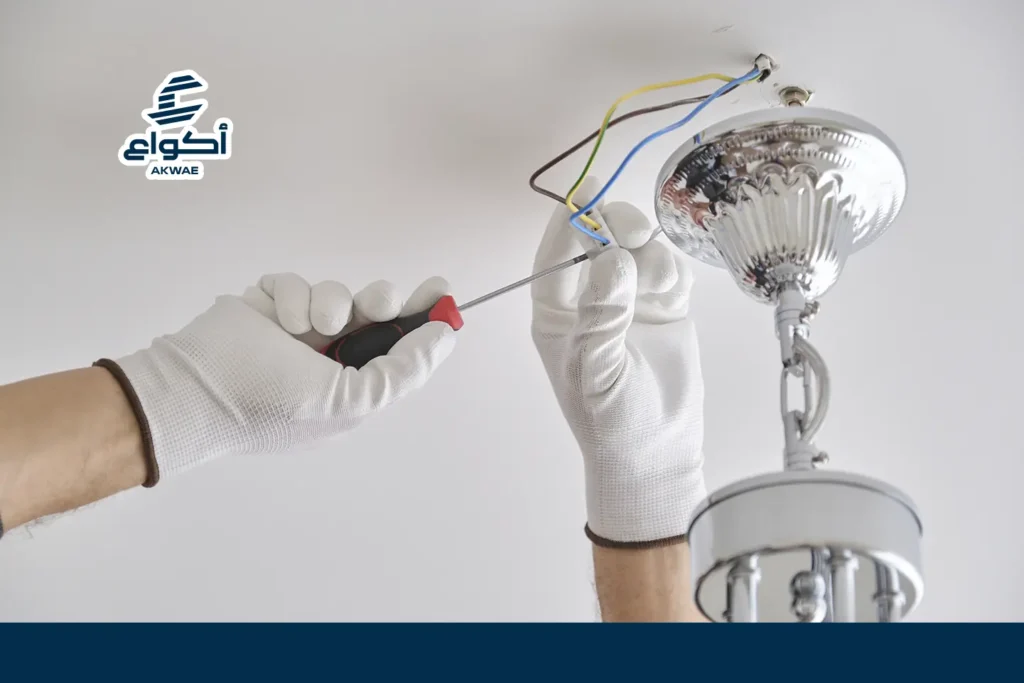 مقاول كهرباء وتشطيبات داخلية: دليلك لاختيار الأفضل لمنزلك أو مشروعك مقاول كهرباء وتشطيبات داخلية